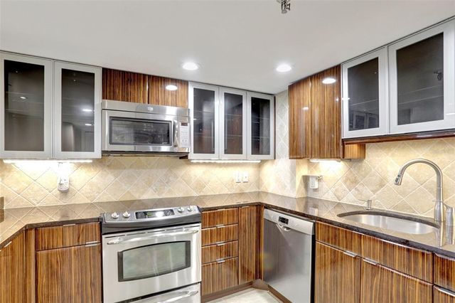400 E COLONIAL DRIVE 1202, Orlando, FL 32803