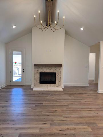 1213 N 6th Street, Wolfforth, TX 79382