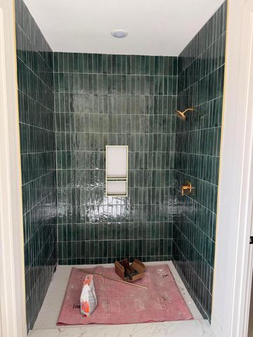 1213 N 6th Street, Wolfforth, TX 79382