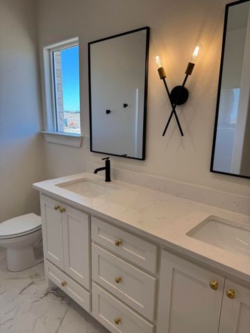 1213 N 6th Street, Wolfforth, TX 79382