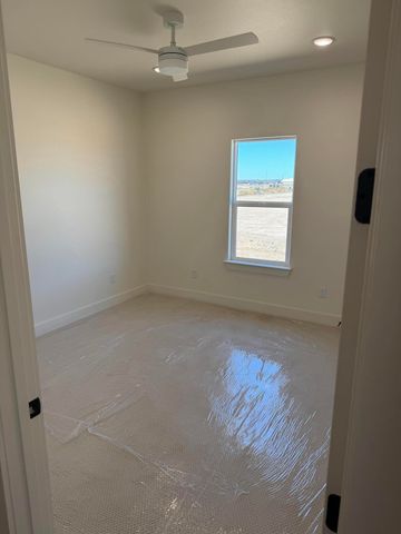 1213 N 6th Street, Wolfforth, TX 79382