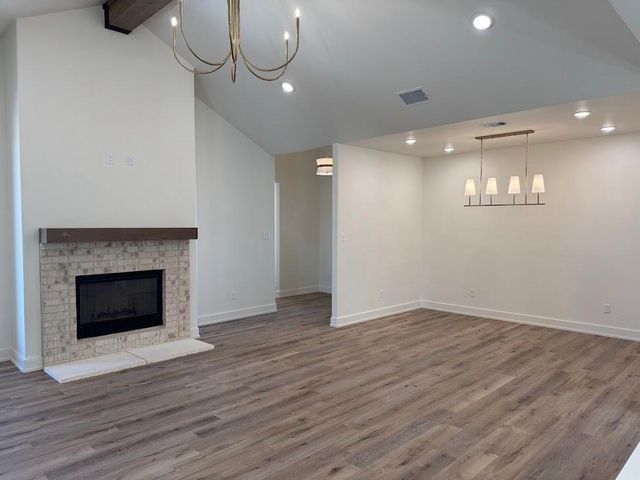 1213 N 6th Street, Wolfforth, TX 79382