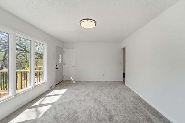 222 E Broad Street, Des Moines, IA 50315