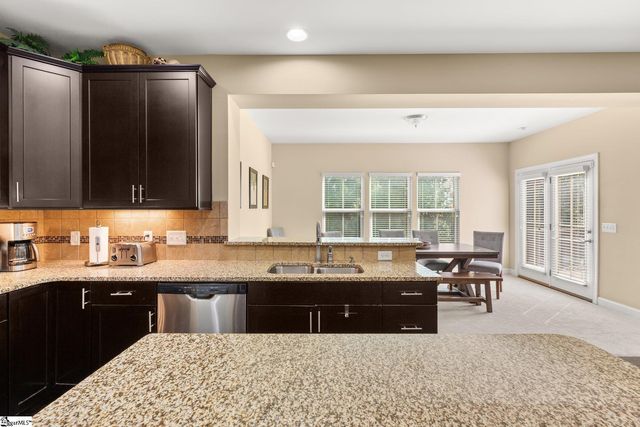 7 Beneventum Court, Simpsonville, SC 29681