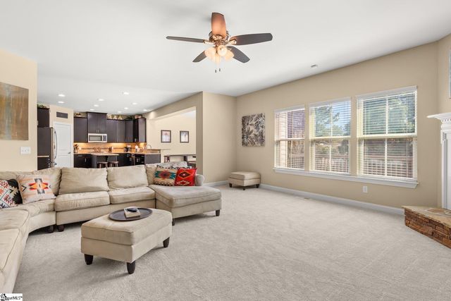 7 Beneventum Court, Simpsonville, SC 29681