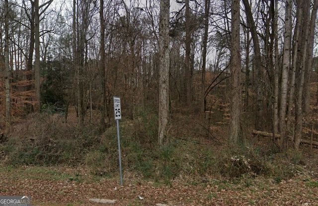 2256 Chestnut Log Drive, Lithia Springs, GA 30122