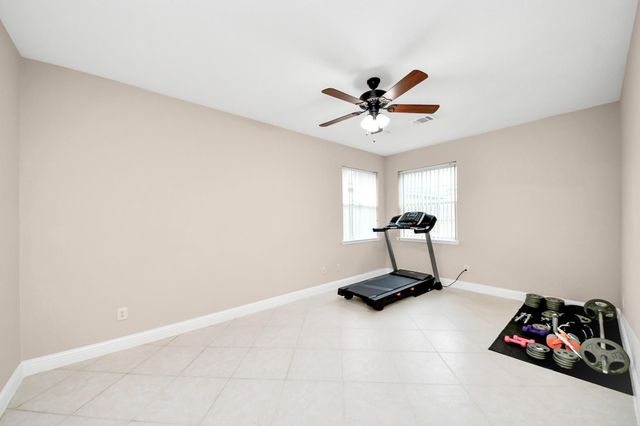 2002 Thorncrest Court, Sugar Land, TX 77479