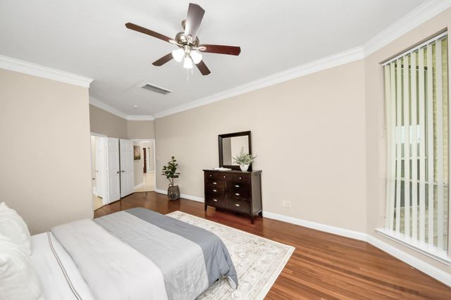 2002 Thorncrest Court, Sugar Land, TX 77479
