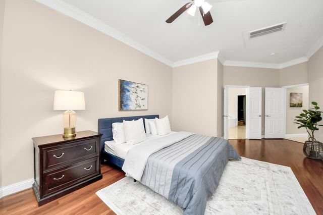 2002 Thorncrest Court, Sugar Land, TX 77479