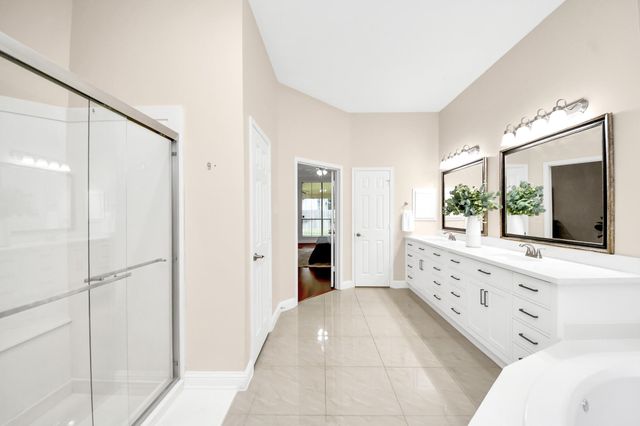 2002 Thorncrest Court, Sugar Land, TX 77479