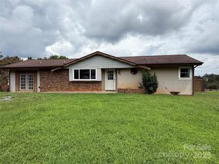 657 Arrowhead Trail, Marion, NC 28752