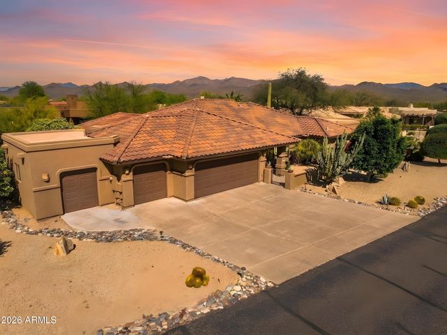 18626 E MOUNTAINAIRE Drive, Rio Verde, AZ 85263