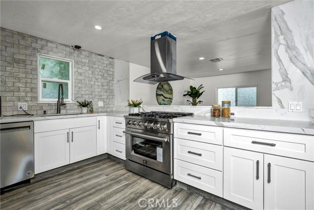 5575 Old Highway 53 29, Clearlake, CA 95422