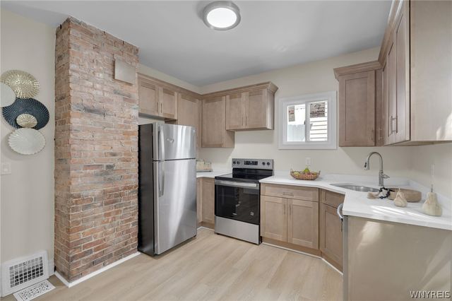 1097 Tonawanda Street, Buffalo, NY 14207