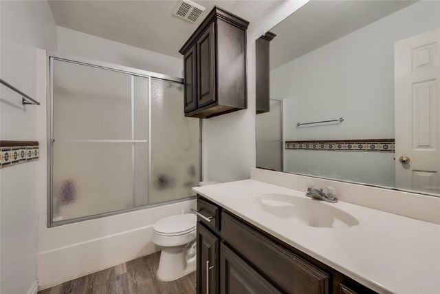603 Pine Meadow Court, Arlington, TX 76012