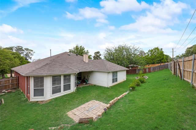 603 Pine Meadow Court, Arlington, TX 76012