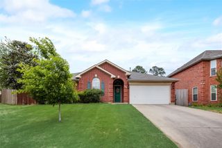 603 Pine Meadow Court, Arlington, TX 76012