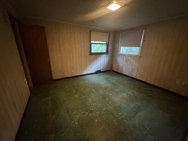 65 Langford Road, Raymond, NH 03077
