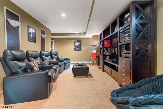 9 Woodland Ct, Wayne Twp., NJ 07470