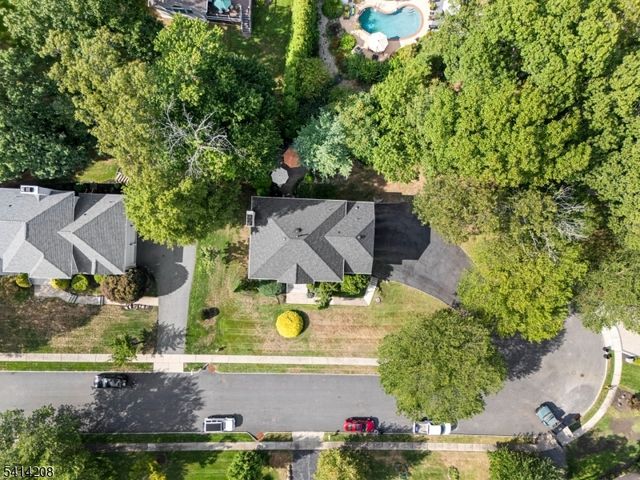 9 Woodland Ct, Wayne Twp., NJ 07470