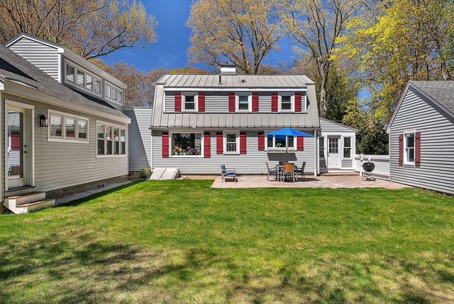 10 Bennett Rd, Wayland, MA 01778
