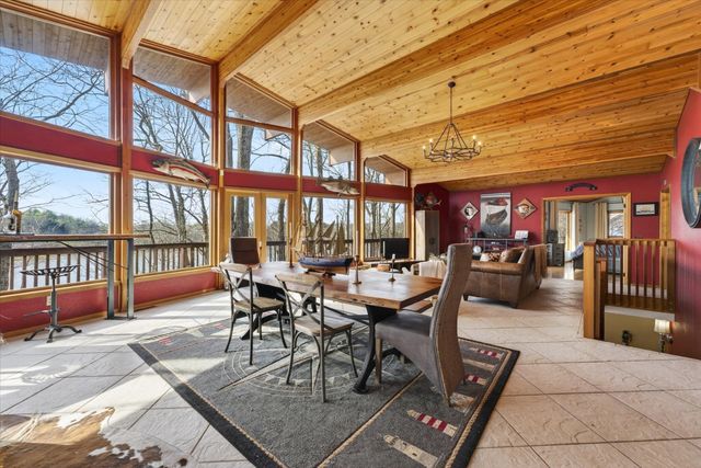 203 Whispering Hills Dr, Dover, TN 37058