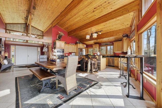 203 Whispering Hills Dr, Dover, TN 37058