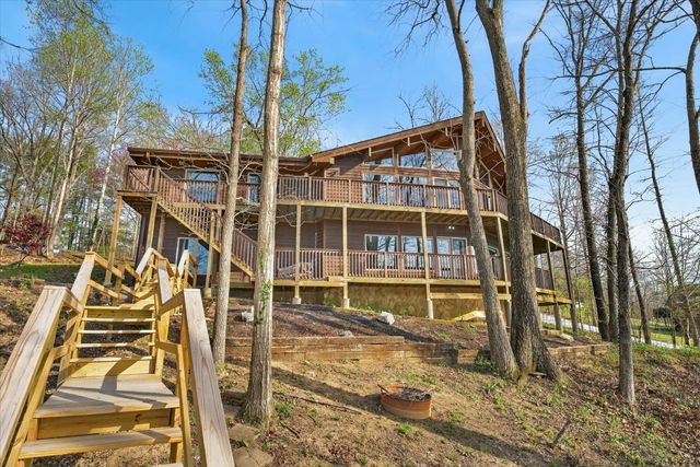 203 Whispering Hills Dr, Dover, TN 37058