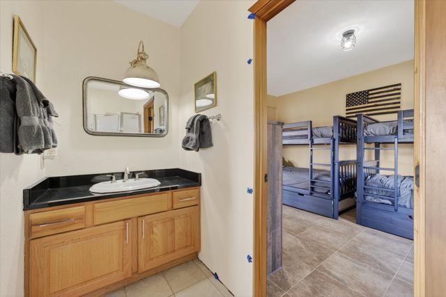 203 Whispering Hills Dr, Dover, TN 37058