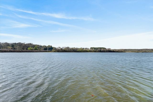 203 Whispering Hills Dr, Dover, TN 37058