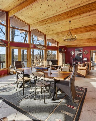 203 Whispering Hills Dr, Dover, TN 37058
