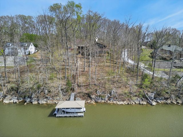 203 Whispering Hills Dr, Dover, TN 37058