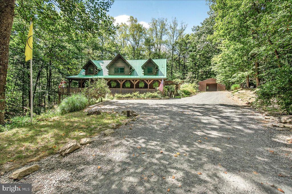 7508 BANNER RD, Dickerson, MD 20842