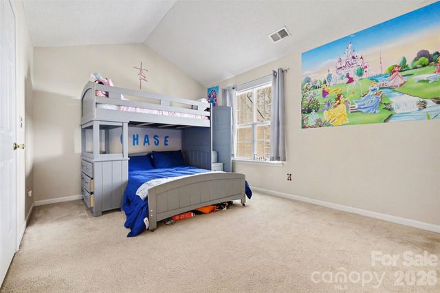 8652 Robinson Forest Drive, Charlotte, NC 28277