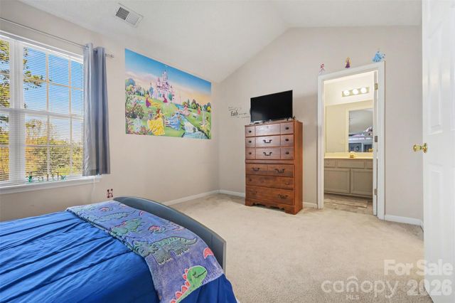 8652 Robinson Forest Drive, Charlotte, NC 28277