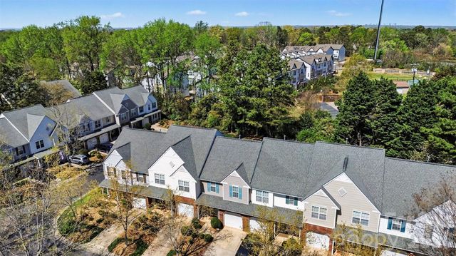 8652 Robinson Forest Drive, Charlotte, NC 28277