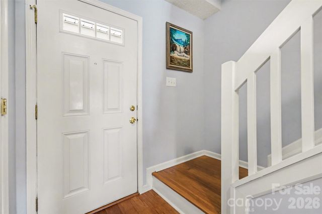 8652 Robinson Forest Drive, Charlotte, NC 28277