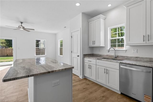 126 S Gum AVE, Virginia Beach, VA 23452