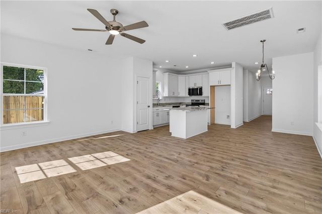 126 S Gum AVE, Virginia Beach, VA 23452