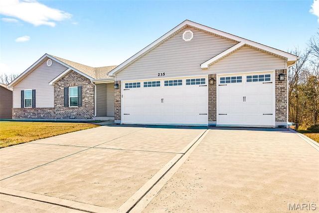 235 Winter Wheat Drive, Wright City, MO 63390