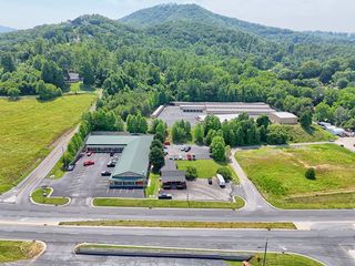 3280 Nc-69, Hayesville, NC 28904