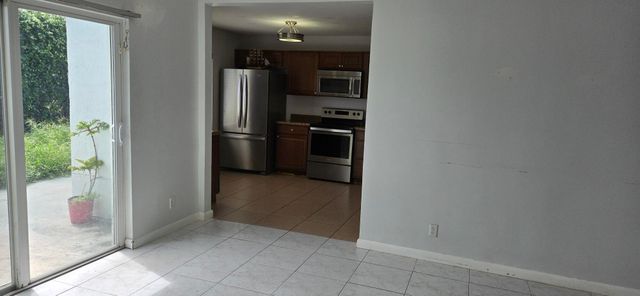 6158 Westfall Road, Lake Worth, FL 33463