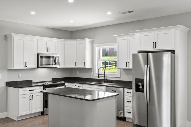 202 Max Cavnes Road, Danville, KY 40422