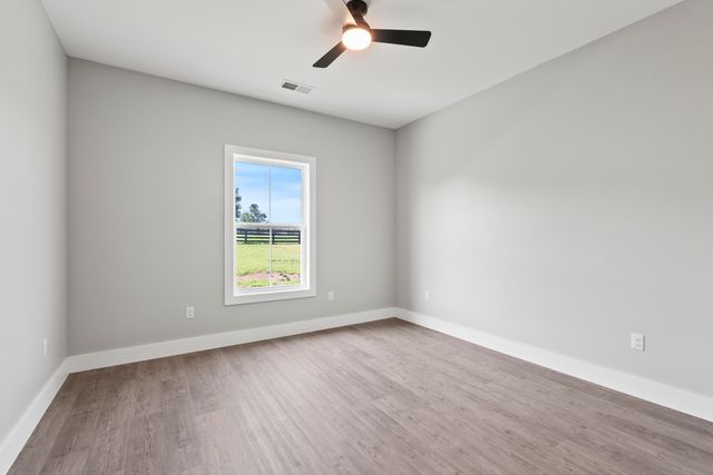 202 Max Cavnes Road, Danville, KY 40422