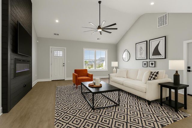 202 Max Cavnes Road, Danville, KY 40422