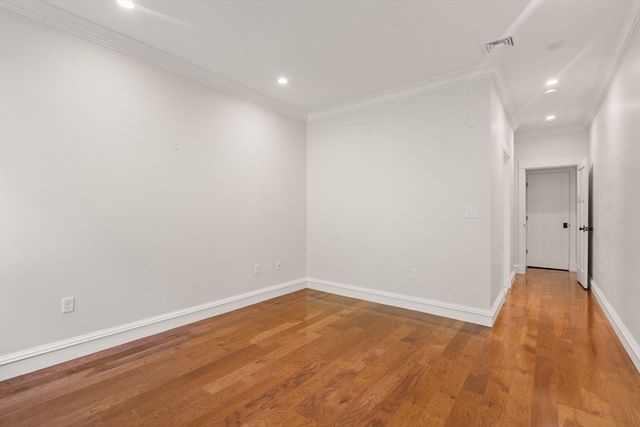 2 Abbey Road 2, Sherborn, MA 01770