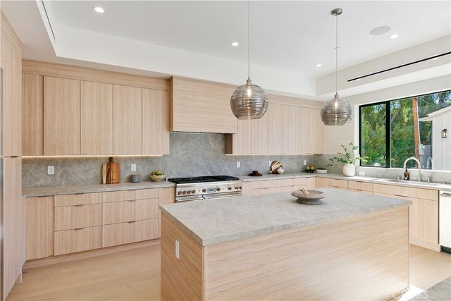 13944 Valleyheart Drive, Sherman Oaks, CA 91423
