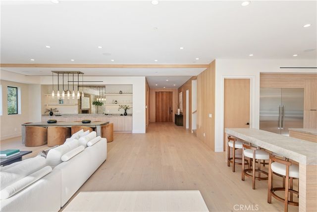 13944 Valleyheart Drive, Sherman Oaks, CA 91423