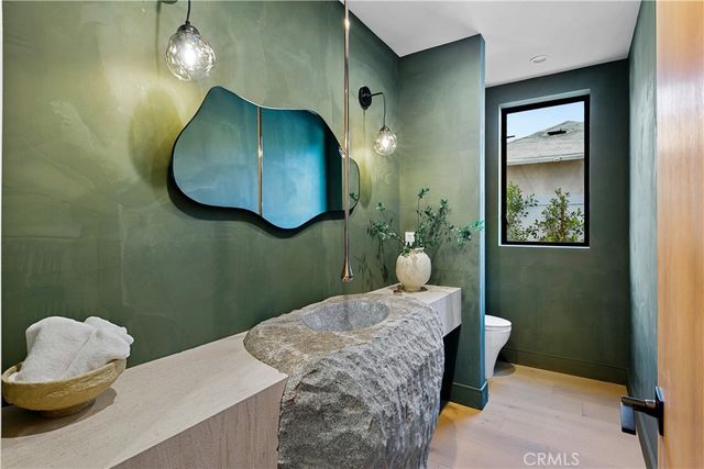 13944 Valleyheart Drive, Sherman Oaks, CA 91423