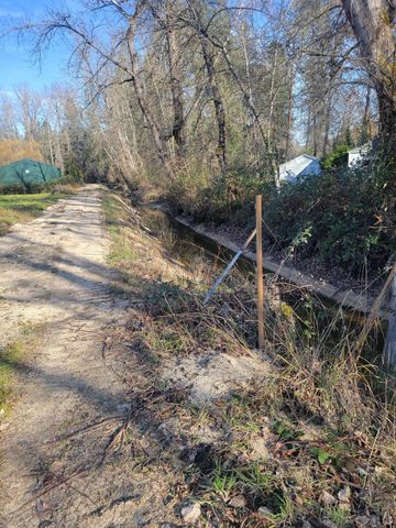 2678 Sand Creek Road, Grants Pass, OR 97527